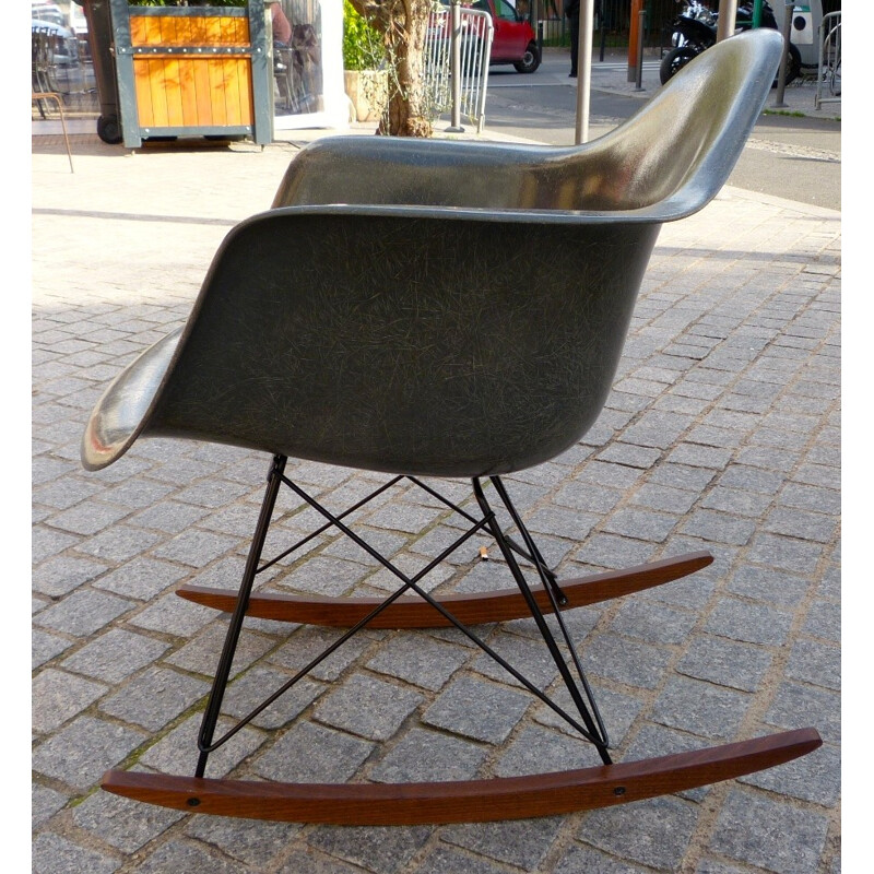 Rocking Chair EAMES "RAR" Edt.Zenith - années 50