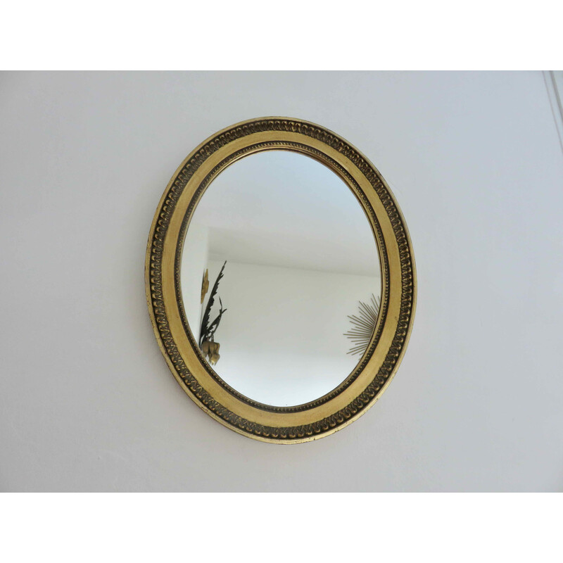 Specchio da parete ovale vintage in resina dorata e schienale in legno di Louis Philippe, Francia 1950