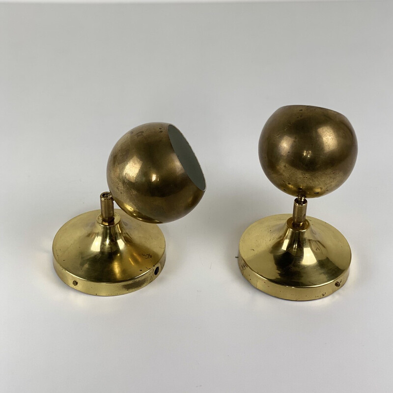 Pair of vintage spherical brass wall lamp for Guzzini, 1970