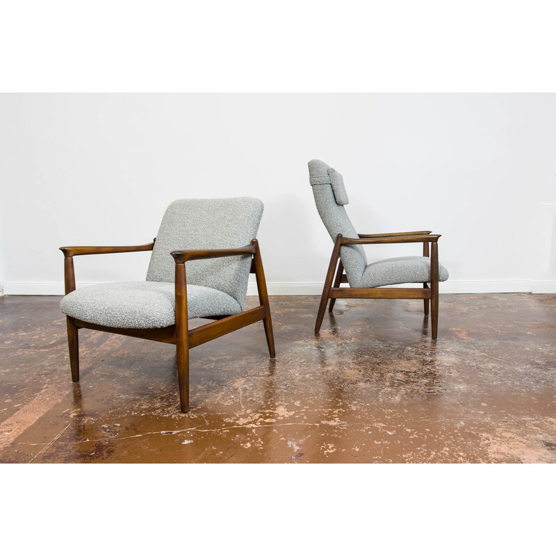 Pair of vintage GFM-64 armchairs in solid beech and fabric by Edmund Homa, Poland 1960