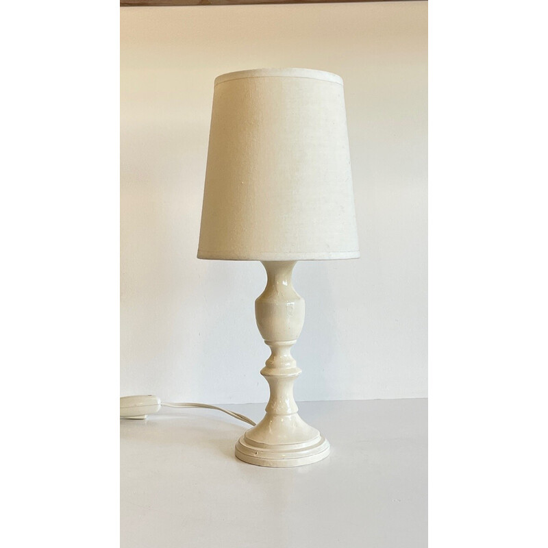 Lampada vintage in legno laccato bianco crema, 1980