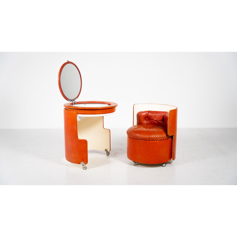 Vintage red vanity mod by Luigi Massoni for Poltrona Frau, 1968