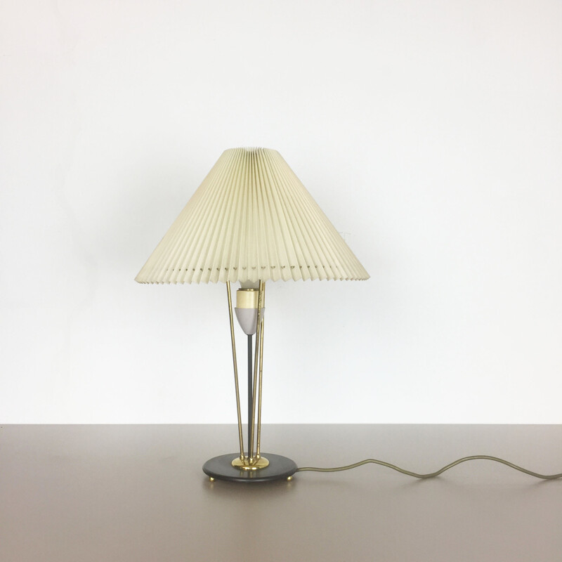 Lampe vintage avec abat-jour plissé beige, Italie 1960