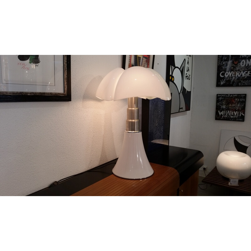 Vintage "Pipistrello" lamp by Gae Aulenti for Martinelli Luce - 2000