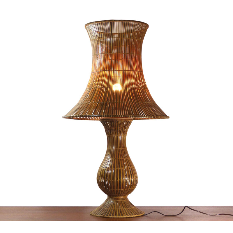 Vintage table lamp in rattan