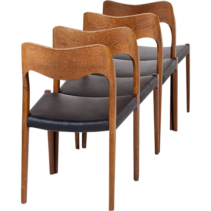 Série de 4 chaises vintage No. 71 par Niels Otto Møller pour J.L. Møllers,  1960s